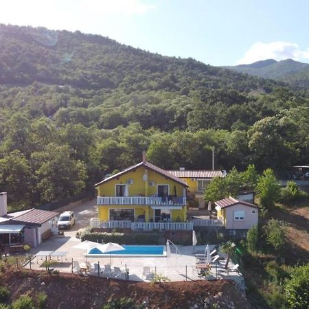 Apartments Nika With Swimming Pool And Beautiful Sea View Dobreć 외부 사진