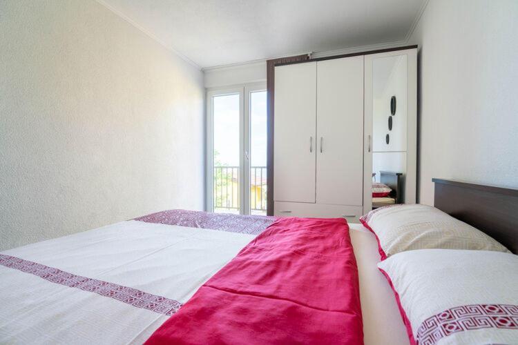 Apartments Nika With Swimming Pool And Beautiful Sea View Dobreć 외부 사진