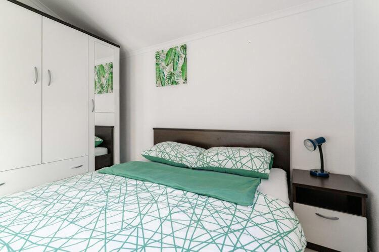 Apartments Nika With Swimming Pool And Beautiful Sea View Dobreć 외부 사진