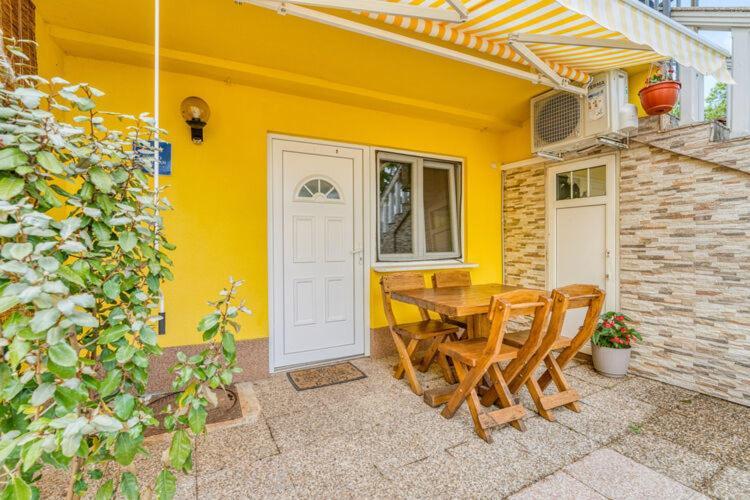 Apartments Nika With Swimming Pool And Beautiful Sea View Dobreć 외부 사진