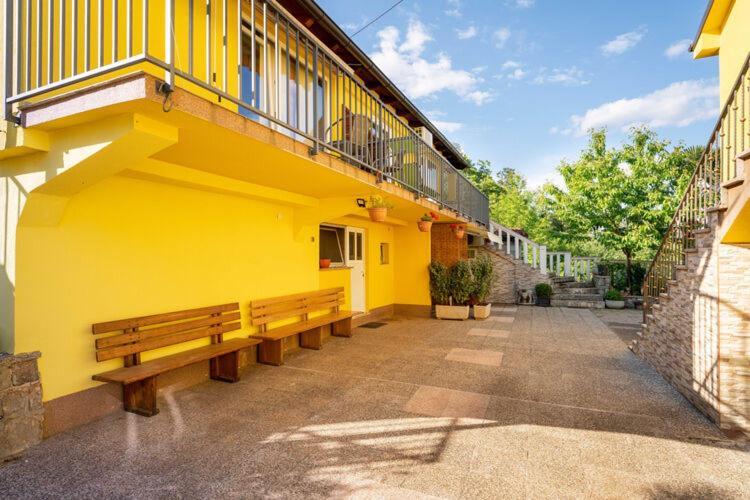 Apartments Nika With Swimming Pool And Beautiful Sea View Dobreć 외부 사진